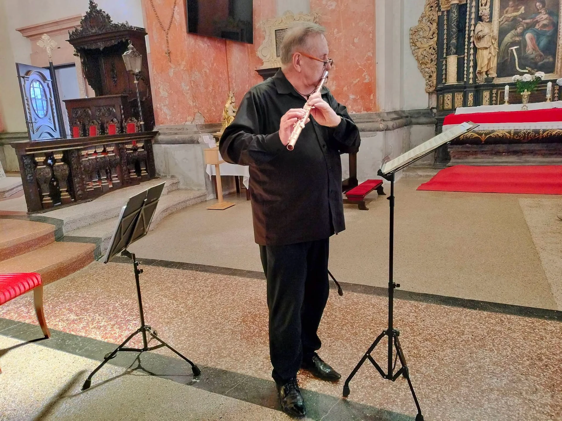 Koncert PRO MUSICA ANTIQUA zachwycił w Sanktuarium w Krośnie — zdjęcie 21