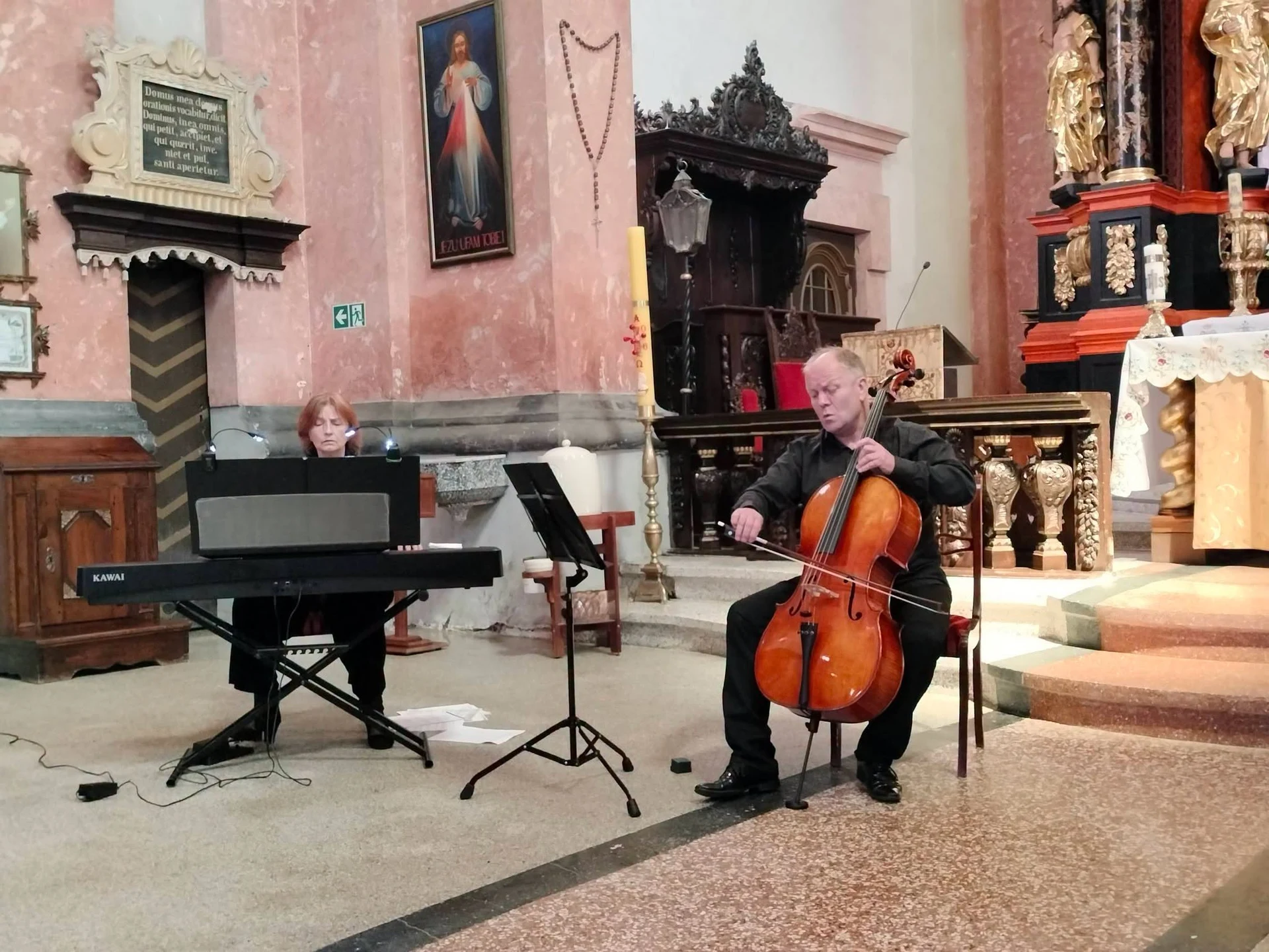 Koncert PRO MUSICA ANTIQUA zachwycił w Sanktuarium w Krośnie — zdjęcie 34