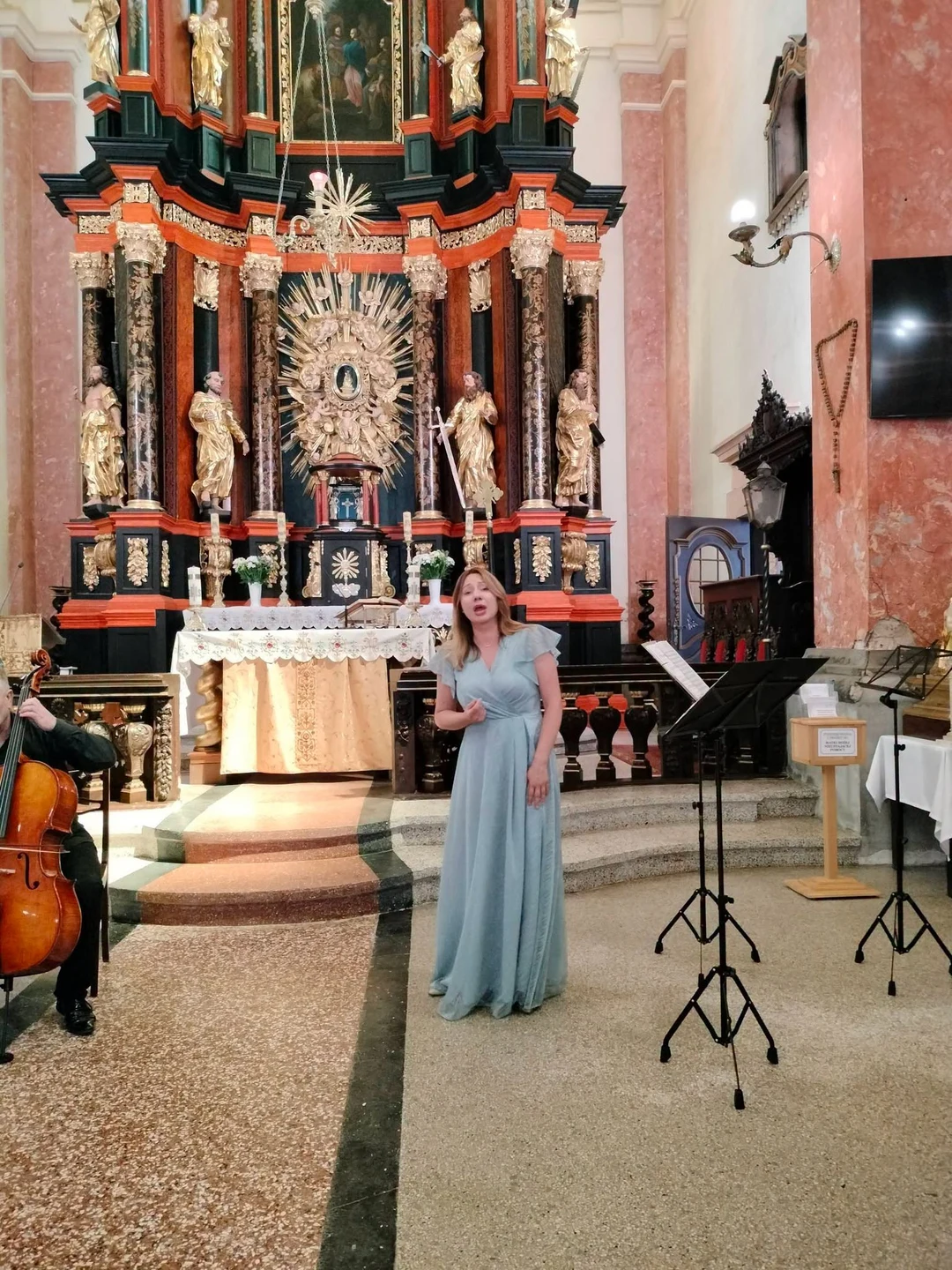 Koncert PRO MUSICA ANTIQUA zachwycił w Sanktuarium w Krośnie — zdjęcie 39