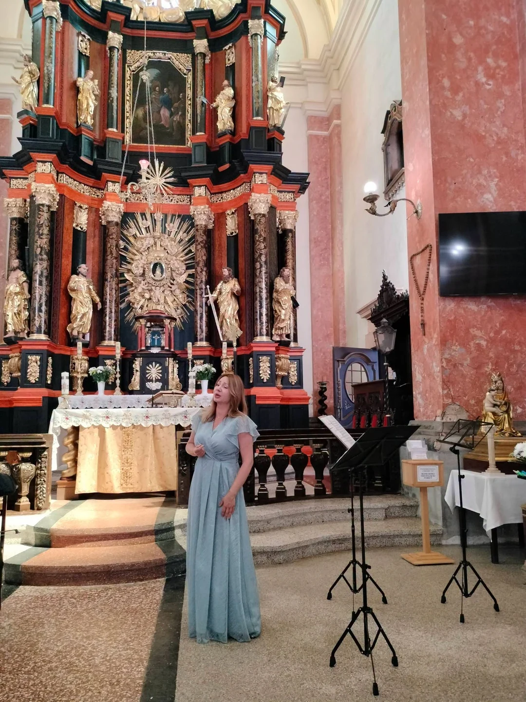 Koncert PRO MUSICA ANTIQUA zachwycił w Sanktuarium w Krośnie — zdjęcie 40